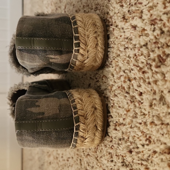 Splendid Women's Lily Slip on Espadrille Flats size 9 Green Camo - Picture 7 of 12